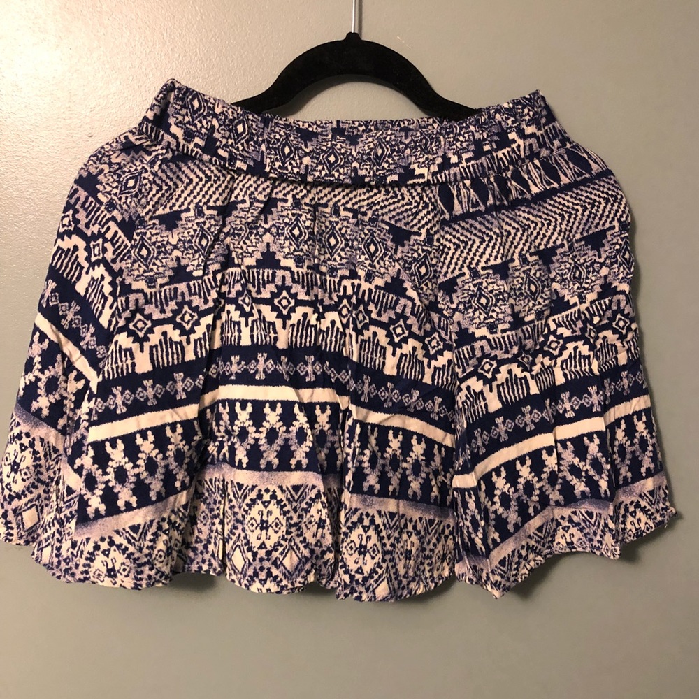 Charolette Russe size medium mini skirt
